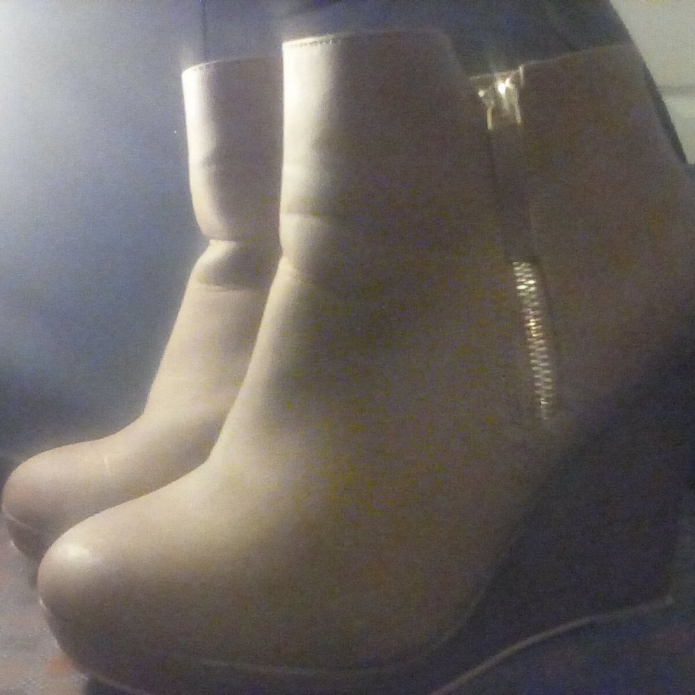 Wedge booties